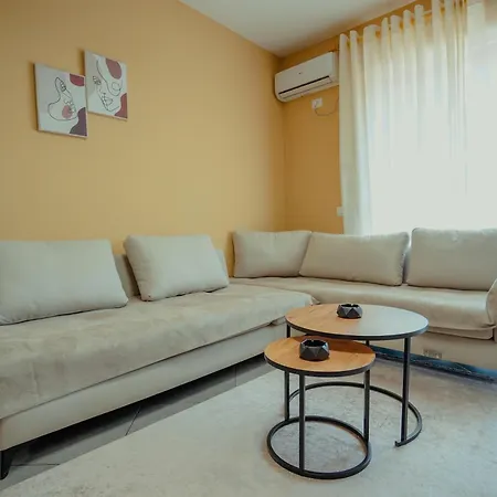 Aldis Apartment Tirana